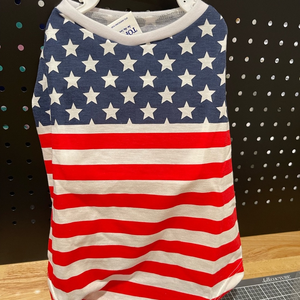 Dog Shirt, Pet Apparel, Dog Clothes, Size Medium NWT